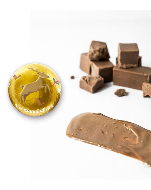 Boule de Noël praliné biscuit lait